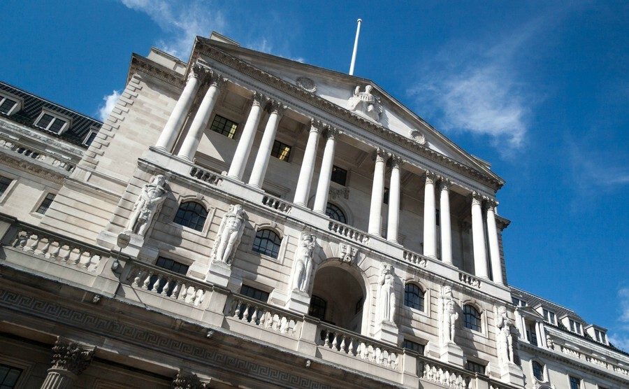 UK could see interest rate cuts even if it remains in the EU | Smart ...