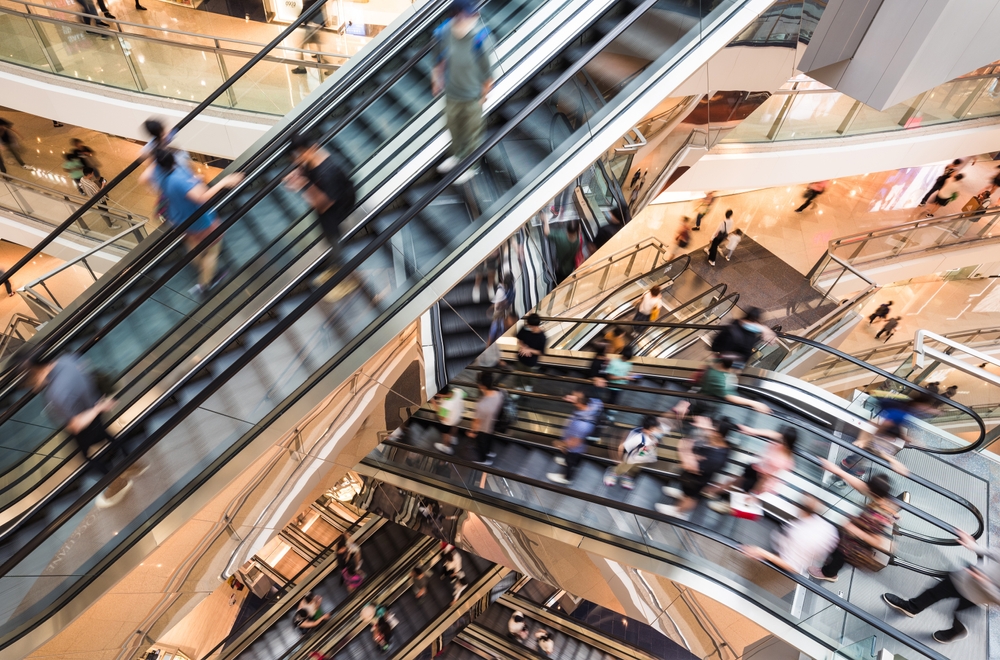 Retail sales fall sends sterling down again