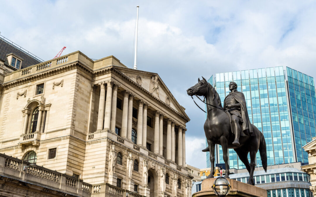 Pound weakens as BoE’s Chief Economist steps down