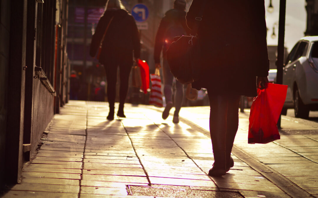 UK retail sales grow at fastest pace since 2018